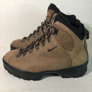 VTG Nike Air ACG Brown Leather Hiking Boots 970709 Womens Size 8 Retro Style